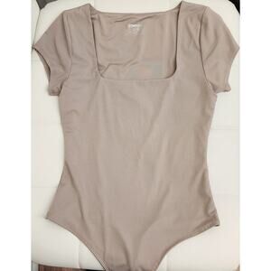 SWS Contour Fitted Tee Bodysuit - L